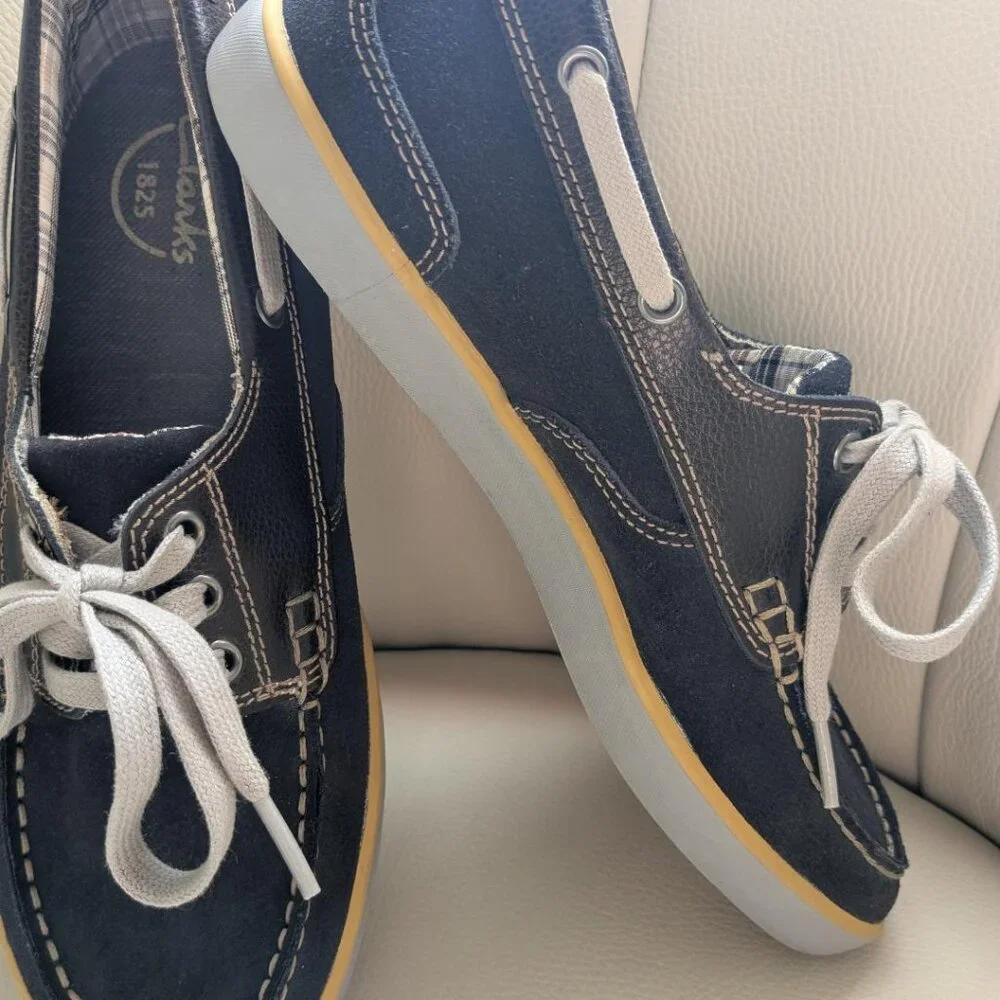 Clark's Coastal Cool Preppy Comfortable Blue Suede Loafers Madras Lined Sz.8.5